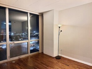 1845 S Michigan Ave in Chicago, IL - Foto de edificio - Building Photo