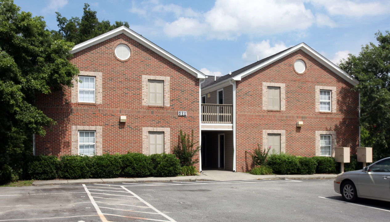 Academic Point in Greensboro, NC - Building Photo