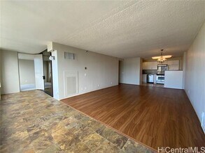 1517 Makiki St in Honolulu, HI - Building Photo - Building Photo