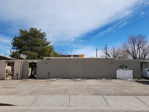 3608 Bryn Mawr Dr NE-Unit -B in Albuquerque, NM - Building Photo - Building Photo