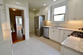 2401 32nd Ave in San Francisco, CA - Building Photo - Building Photo