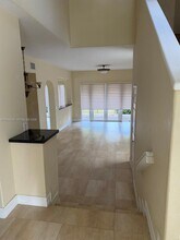 3085 NE 208th Terrace in Aventura, FL - Building Photo - Building Photo