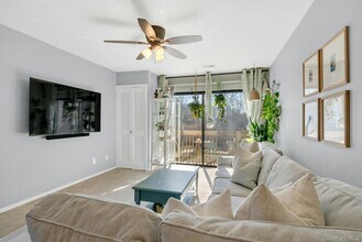 57 Scenic Vw in Yorktown Heights, NY - Building Photo - Building Photo