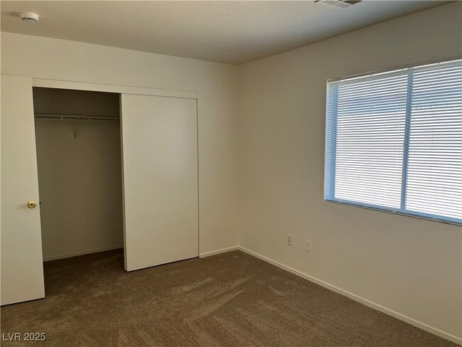 property at 2842 Kensington St
