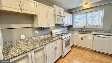 10620 Weymouth St in Bethesda, MD - Building Photo - Building Photo