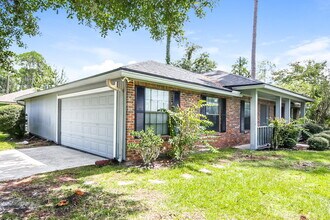 11093 Losco Jct Dr in Jacksonville, FL - Building Photo - Building Photo
