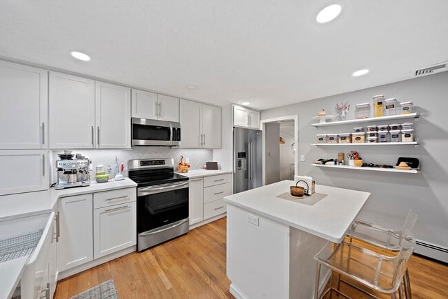 20 Trayer Rd in Canton, MA - Building Photo - Building Photo