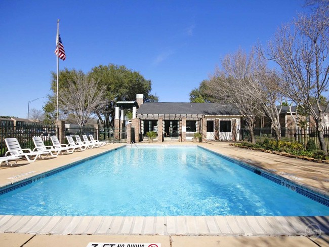 Arbor Square Apartments in College Station, TX - Building Photo - Building Photo