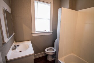 512 Cooper St in San Antonio, TX - Building Photo - Building Photo