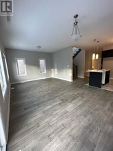 18 Bradley Ave in Welland, ON - Building Photo - Building Photo