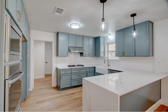 property at 1212 Tulane Dr