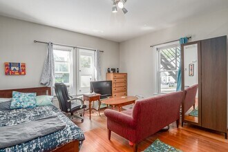 97 College Ave in Somerville, MA - Building Photo - Building Photo