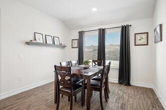 1324 Millican Ln in Aubrey, TX - Building Photo - Building Photo