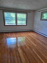 4926 Ascot Ln, Unit 1st floor Unit #2 in Madison, WI - Foto de edificio - Building Photo