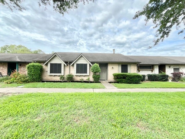 property at 3918 Laura Leigh Dr