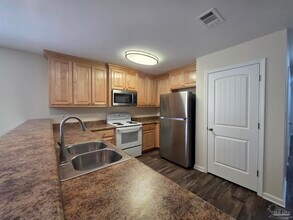 1646 Ora Dr in Pensacola, FL - Building Photo - Building Photo