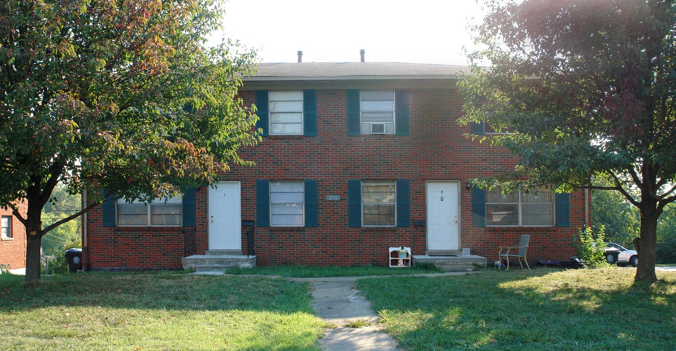 1636 Alexandria Dr in Lexington, KY - Foto de edificio