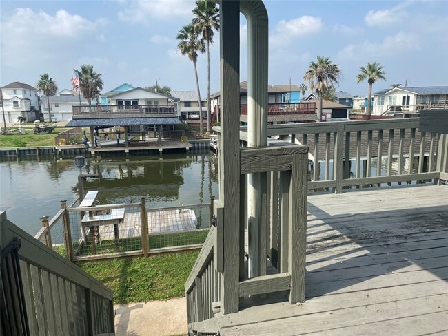 property at 181 Barracuda St