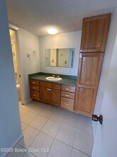 2135 N Courtenay Pkwy in Merritt Island, FL - Building Photo - Building Photo