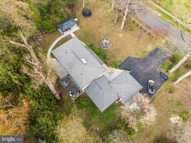 property at 3803 Estel Rd