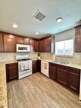 611 Fallon Sta Rd in Reno, NV - Building Photo - Building Photo