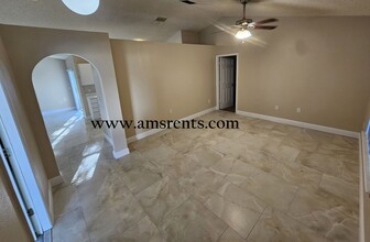 632 Milan Dr in Kissimmee, FL - Building Photo - Building Photo