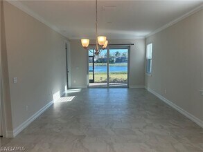 16748 Seasons Coast Dr in Bonita Springs, FL - Building Photo - Building Photo