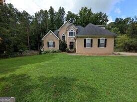 95 Crescent Cir in Newnan, GA - Building Photo