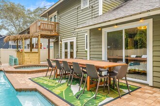 7573 Harborview Way in Seminole, FL - Building Photo - Building Photo