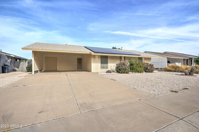 10144 W Cheryl Dr in Sun City, AZ - Building Photo - Building Photo