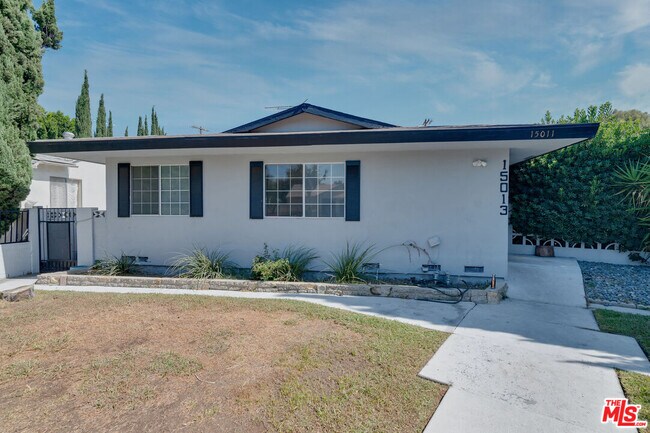 property at 15013 Hartsook St