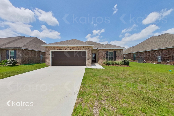 106 Alpine Meadows Ln in Lafayette, LA - Building Photo