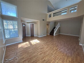 1520 Imperial Cup Dr in Las Vegas, NV - Foto de edificio - Building Photo