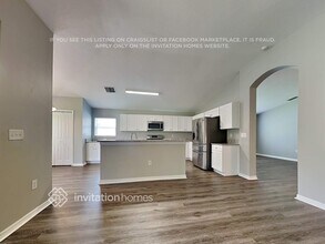 1629 Maximilian Dr in Zephyrhills, FL - Building Photo - Building Photo