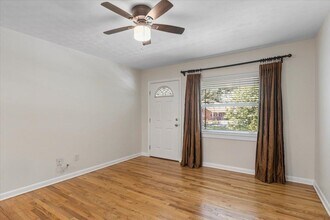 219 W 7th Ave in Tallahassee, FL - Building Photo - Building Photo