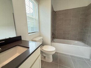 4269 Curacao Pl in Poinciana, FL - Building Photo - Building Photo