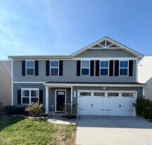 2637 Spurlock Ln in Greenwood, IN - Building Photo