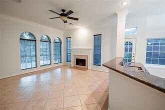 1131 Spinnaker Way in Sugar Land, TX - Building Photo - Building Photo