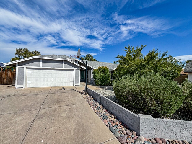 14101 N 78th Dr in Peoria, AZ - Foto de edificio - Building Photo