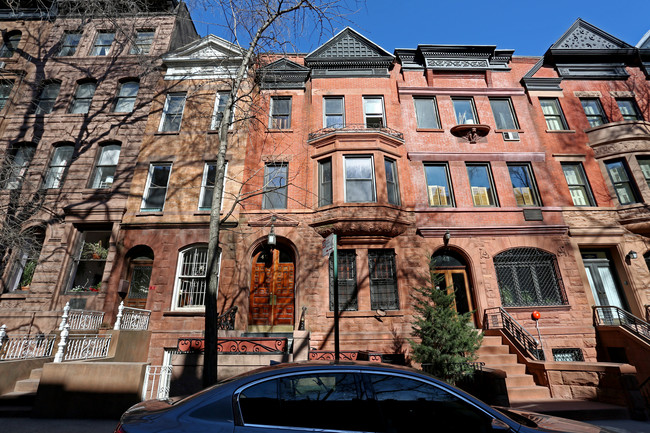45 W 94th St in New York, NY - Foto de edificio - Building Photo