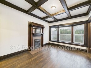 3233 Charlotte St in Kansas City, MO - Building Photo - Building Photo