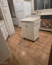 4653 Montego Cir in Las Vegas, NV - Building Photo - Building Photo
