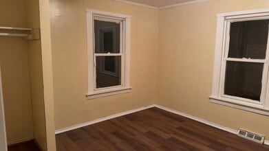 54 High St in Naugatuck, CT - Building Photo - Building Photo