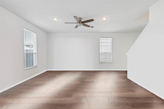 7319 Concorde Fld Dr in Houston, TX - Building Photo - Building Photo