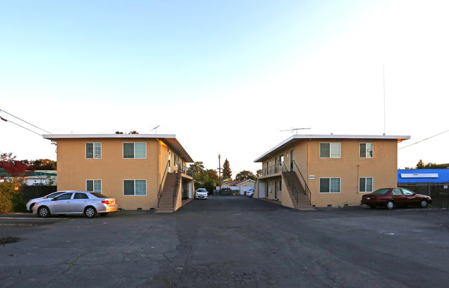 2909-2919 El Camino Real in Santa Clara, CA - Building Photo - Building Photo