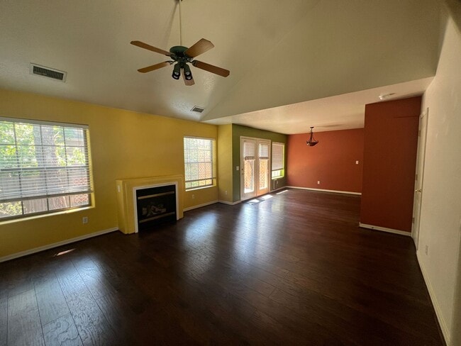 property at 2430 S Hibiscus Ln