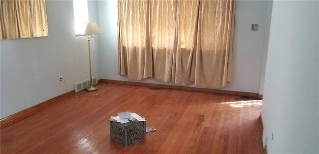 115 Harrison Ave in Jersey City, NJ - Building Photo - Building Photo