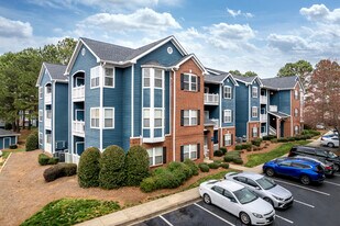 Greys Harbor at Lake Norman in Huntersville, NC - Building Photo