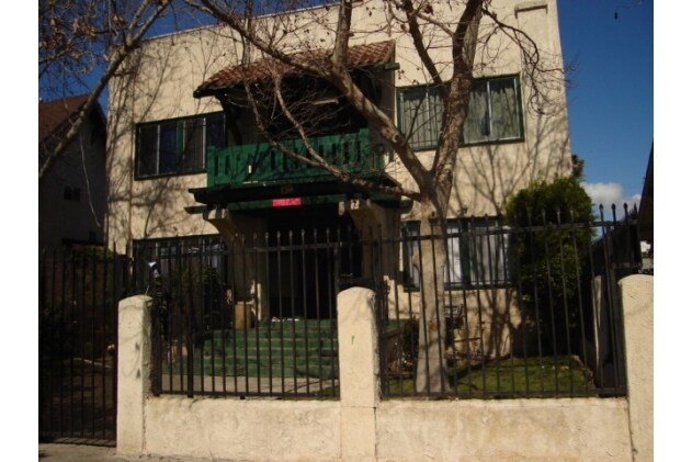 719 W 47th St in Los Angeles, CA - Building Photo - Building Photo