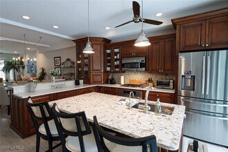 1165 4th St S in Naples, FL - Building Photo - Building Photo
